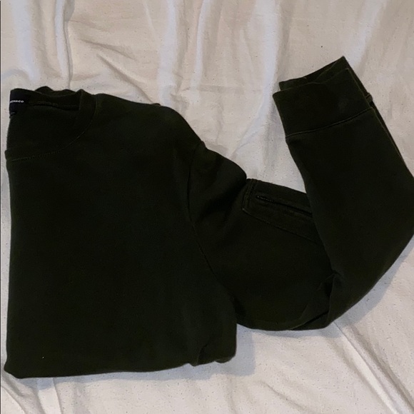 Club Monaco comfy sweater - Picture 3 of 3